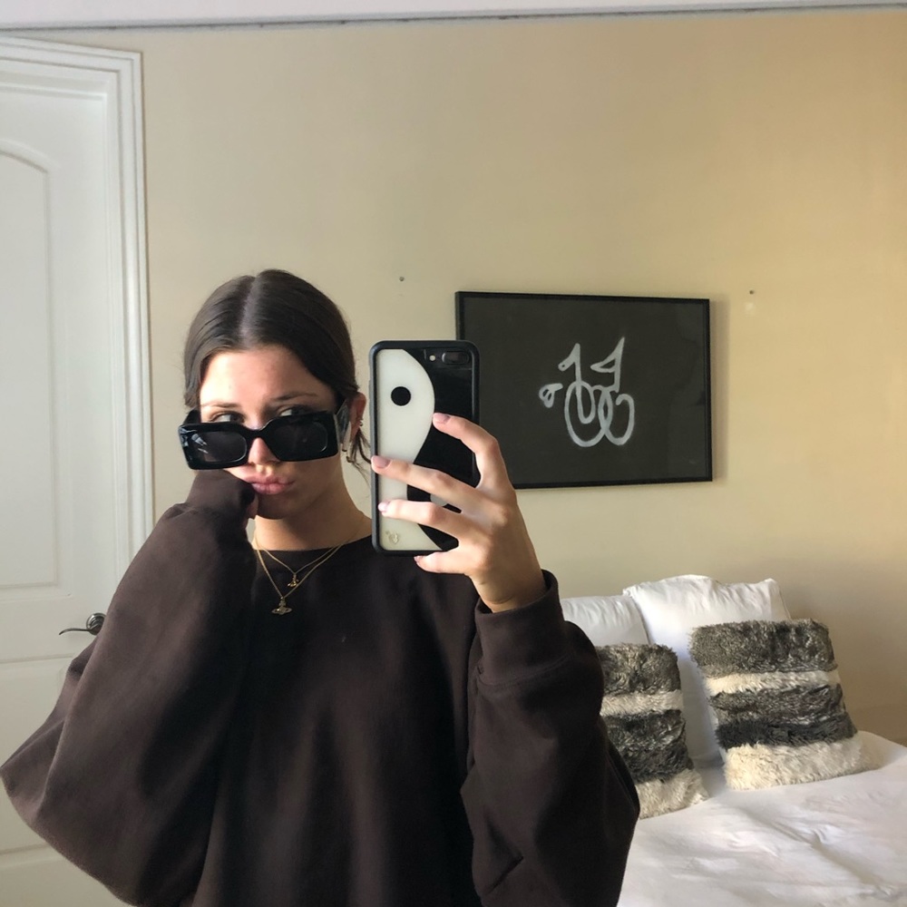 SOLD 🍰 SQUARE SUNNIES